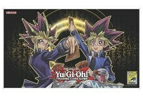 playmat-yugioh: Tappetino - Yu-Gi-Oh! - San Diego Comic 2017- Yugi & the Pharaoh