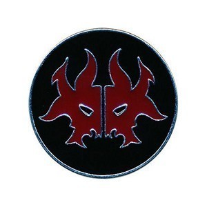 /prodotti/magic_the_gathering/altri_prodotti/ravnica-allegiance-guild-kits-rakdos-pin-ravnica-allegiance-guild-kits.jpg