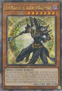 /prodotti/singles/ygo/info/dark-magician-the-magician-of-black-magic-v2-quarter-century-secret-rare_778216.jpg