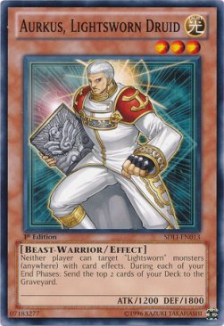 /products/ygo/aur/aurkus-lightsworn-druid/structure-deck-the-realm-of-light-aurkus-lightsworn-druid-267665.jpg