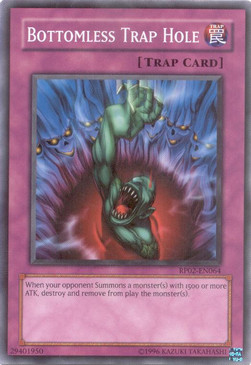 /products/ygo/bot/bottomless-trap-hole/retro-pack-2-bottomless-trap-hole-109632.jpg