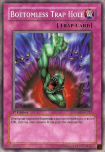 /products/ygo/bot/bottomless-trap-hole/structure-deck-the-dark-emperor-bottomless-trap-hole-110076.jpg