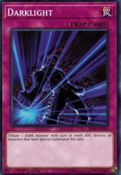 /products/ygo/dar/darklight/structure-deck-lair-of-darkness-darklight-355511.jpg