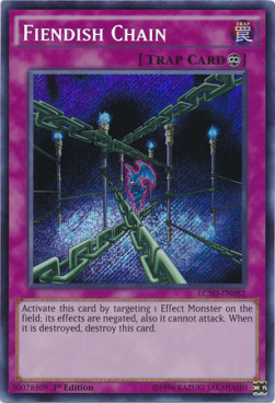 /products/ygo/fie/fiendish-chain/legendary-collection-5ds-mega-pack-fiendish-chain-270251.jpg