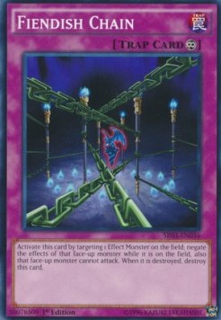 /products/ygo/fie/fiendish-chain/structure-deck-machine-reactor-fiendish-chain-296889.jpg