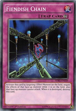 /products/ygo/fie/fiendish-chain/structure-deck-seto-kaiba-fiendish-chain-293237.jpg