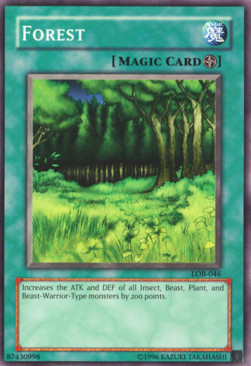 /products/ygo/for/forest/legend-of-blue-eyes-white-dragon-forest-103442.jpg