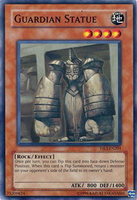 /products/ygo/gua/guardian-statue/structure-deck-invincible-fortress-guardian-statue-103800.jpg