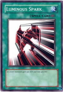 /products/ygo/lum/luminous-spark/retro-pack-luminous-spark-109750.jpg