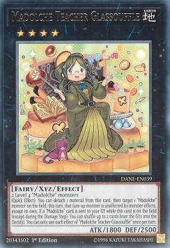 /products/ygo/mad/madolche-teacher-glassoufle/dark-neostorm-madolche-teacher-glassoufle-372852.jpg