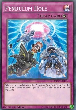 /products/ygo/pen/pendulum-hole/2017-mega-tin-mega-pack-pendulum-hole-300768.jpg
