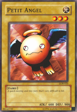 /products/ygo/pet/petit-angel/legend-of-blue-eyes-white-dragon-petit-angel-104969.jpg