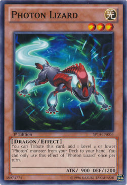 /products/ygo/pho/photon-lizard-v1-common/star-pack-2014-photon-lizard-v1-common-266216.jpg