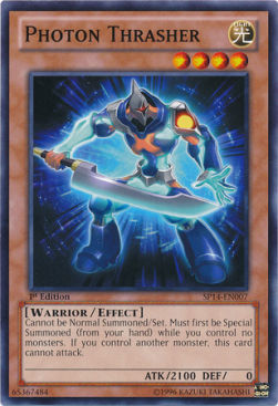 /products/ygo/pho/photon-thrasher-v1-common/star-pack-2014-photon-thrasher-v1-common-266217.jpg