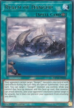 /products/ygo/rea/realm-of-danger/2019-gold-sarcophagus-tin-mega-pack-realm-of-danger-395682.jpg