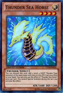 /products/ygo/thu/thunder-sea-horse/collectors-tins-2013-thunder-sea-horse-265392.jpg