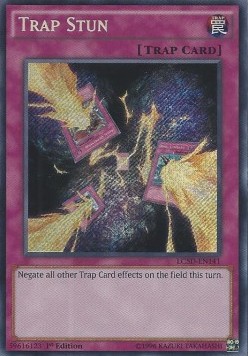 /products/ygo/tra/trap-stun/legendary-collection-5ds-mega-pack-trap-stun-270311.jpg