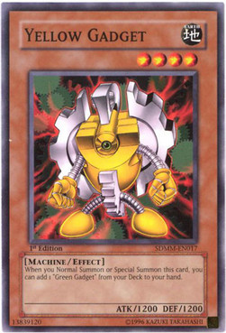 /products/ygo/yel/yellow-gadget/structure-deck-machina-mayhem-yellow-gadget-110672.jpg